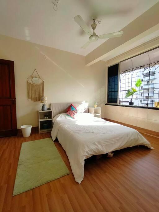 Mon Desire 5, Perry Cross Rd, Bandra West By Connekt Homes Mumbai Exterior photo